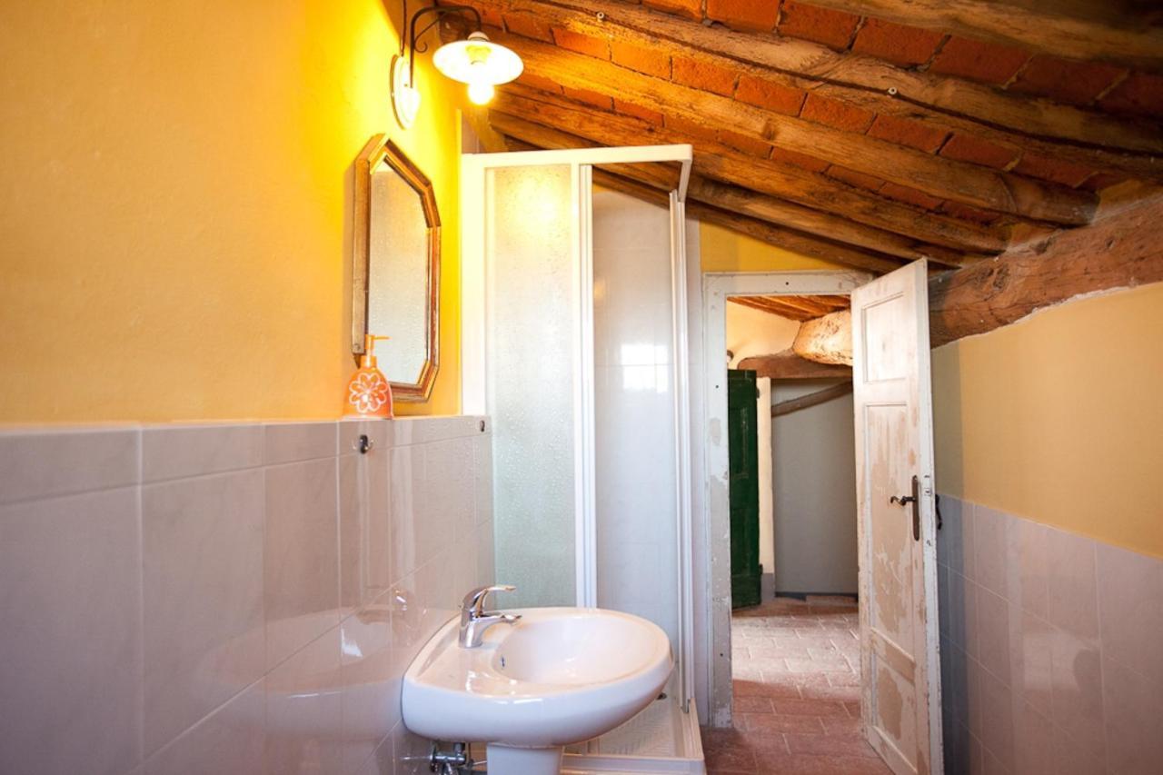 Borgo Fajani Guest House Terricciola Exterior photo